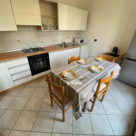 La Tua Casa Al Mare Apartment *